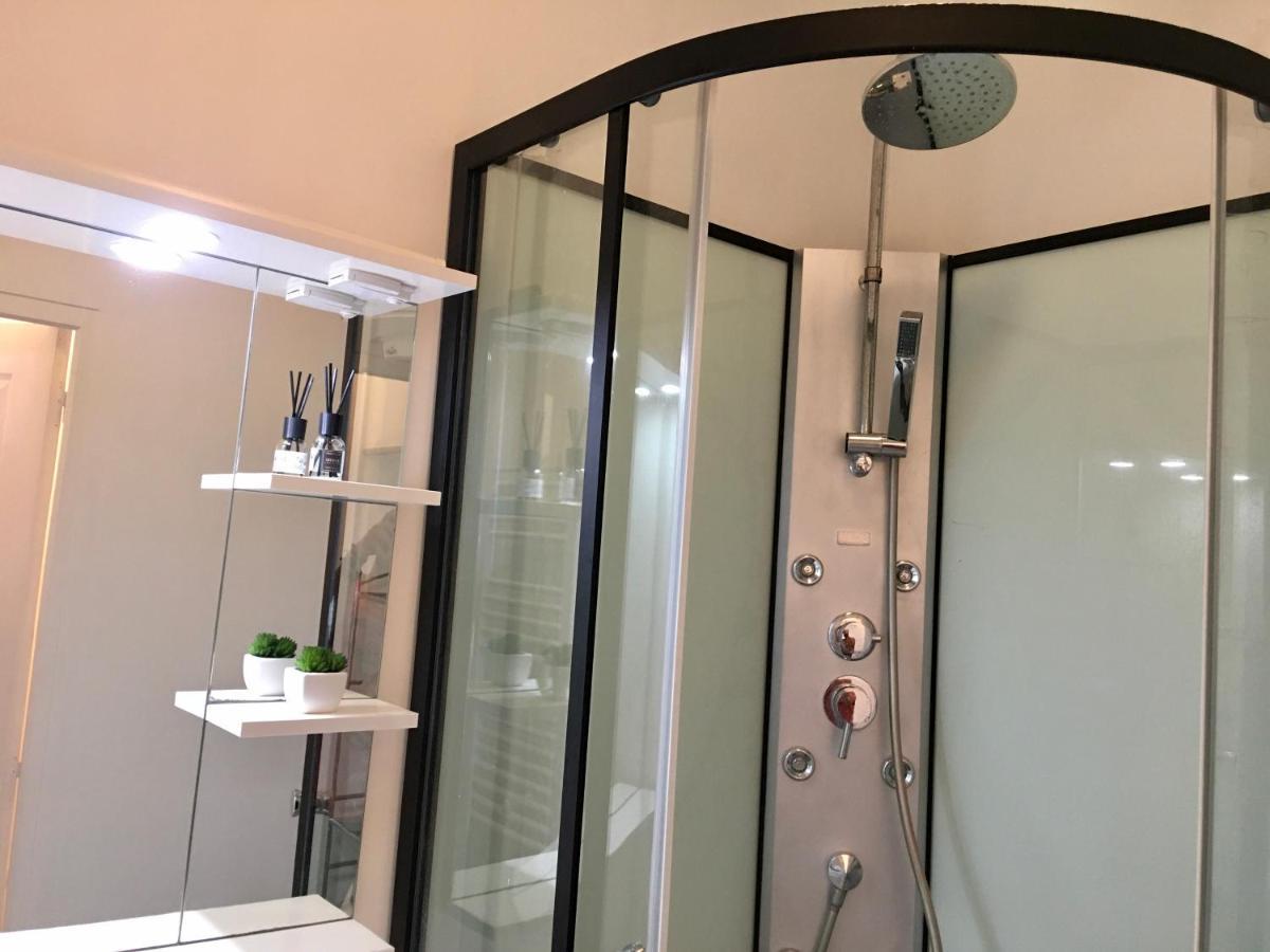 Le Jungle Studio Apartment Rouen Bagian luar foto
