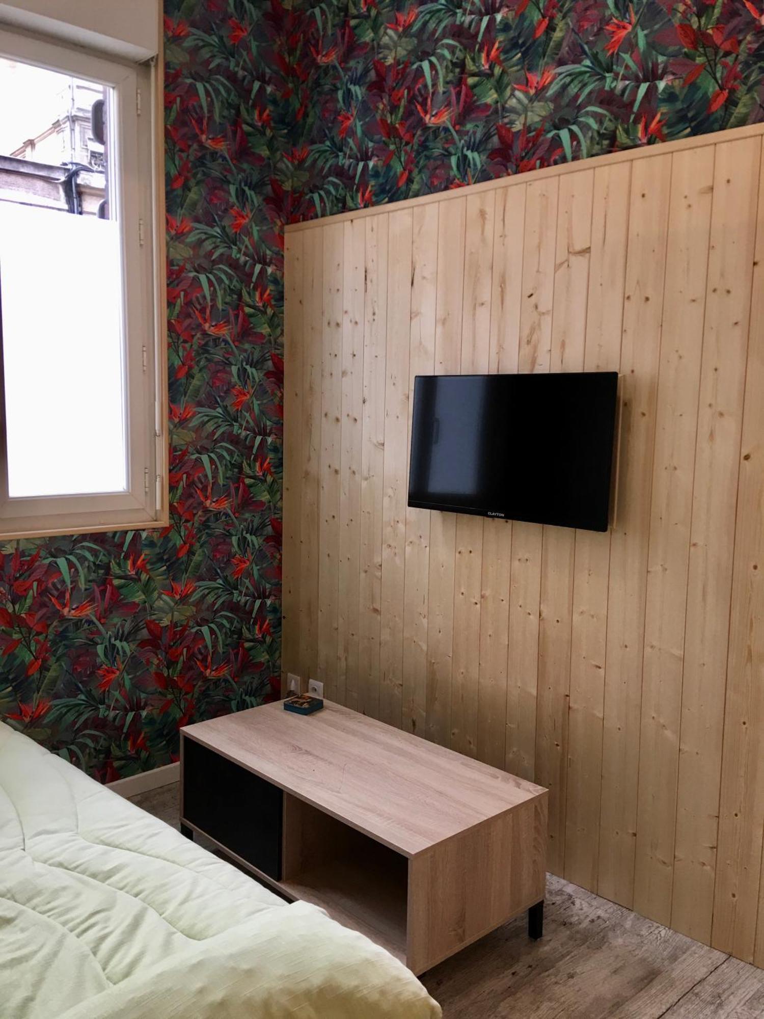 Le Jungle Studio Apartment Rouen Bagian luar foto